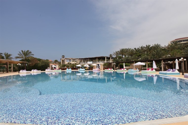 Ferrari Club Lebanon at Edde Sands